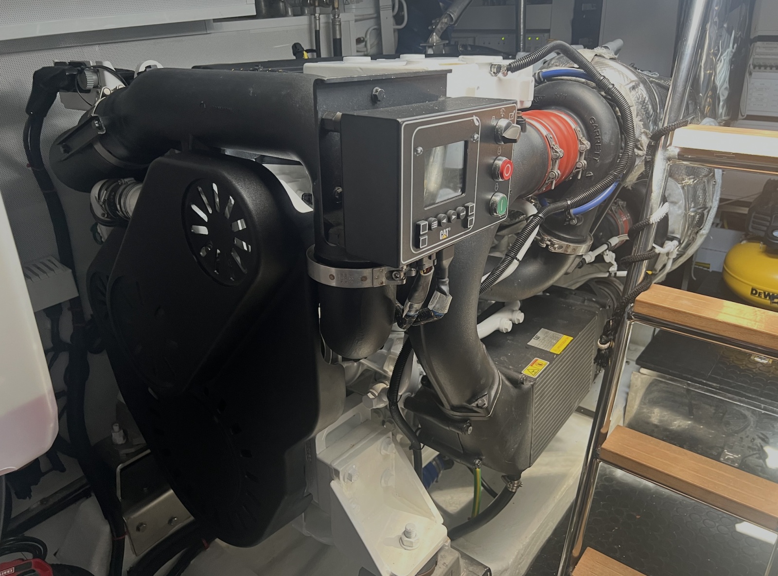 56' 2020 Horizon E56