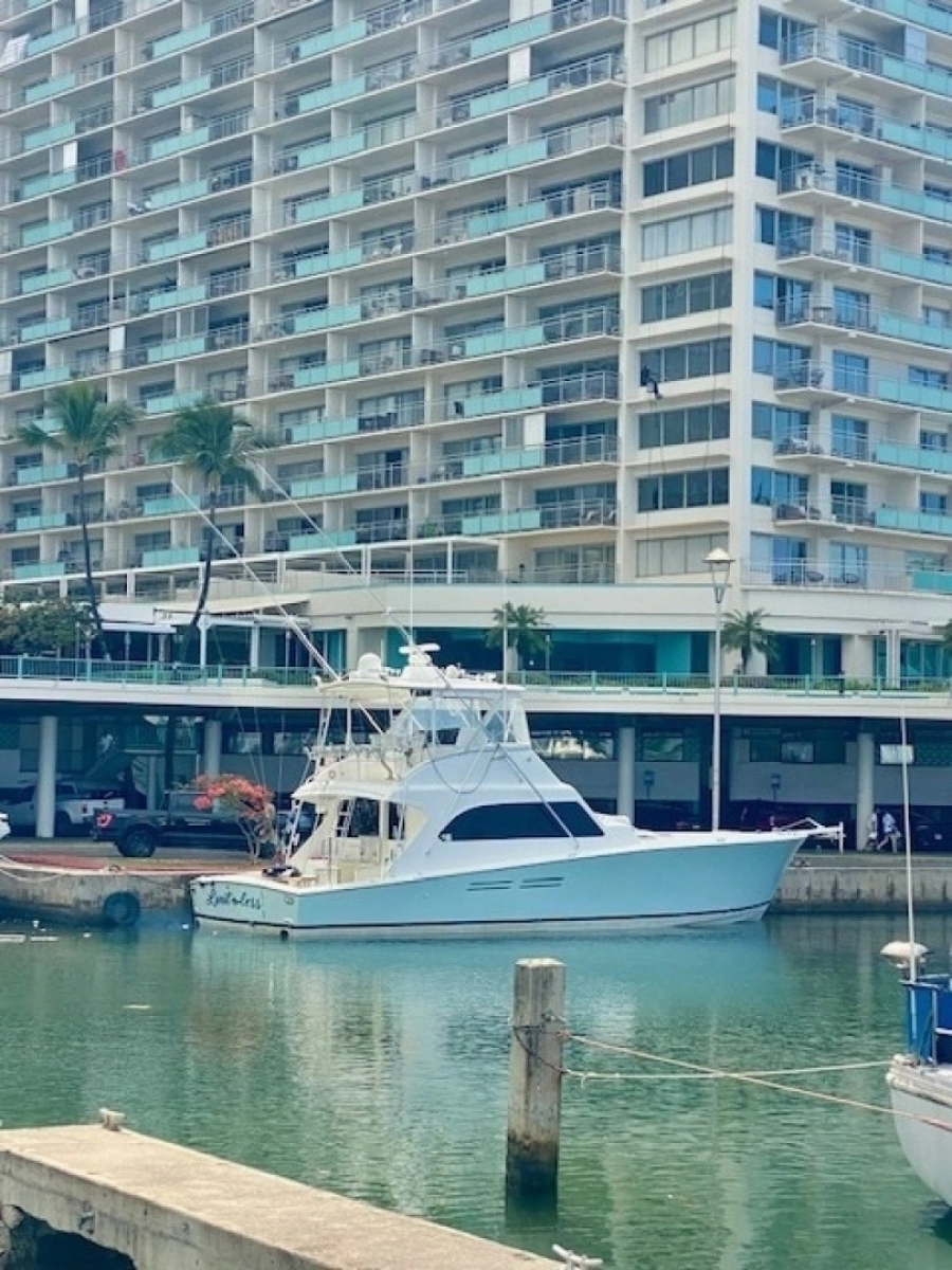 1998 Post 50 Convertible