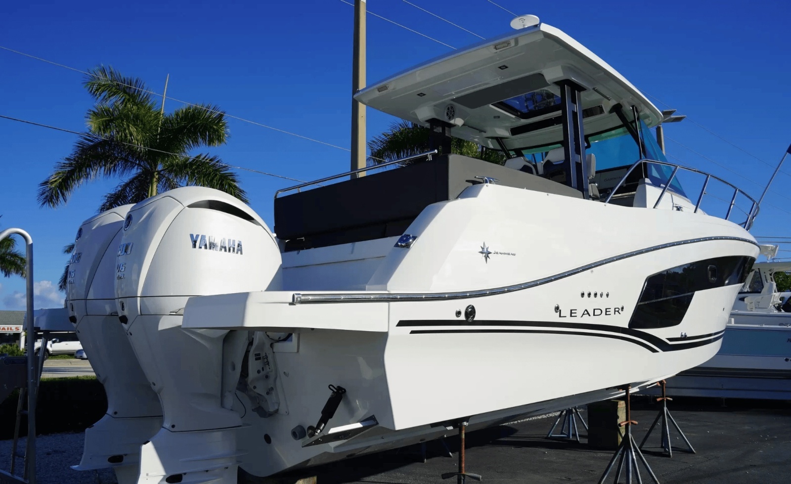 35ft Jeanneau Yacht For Sale