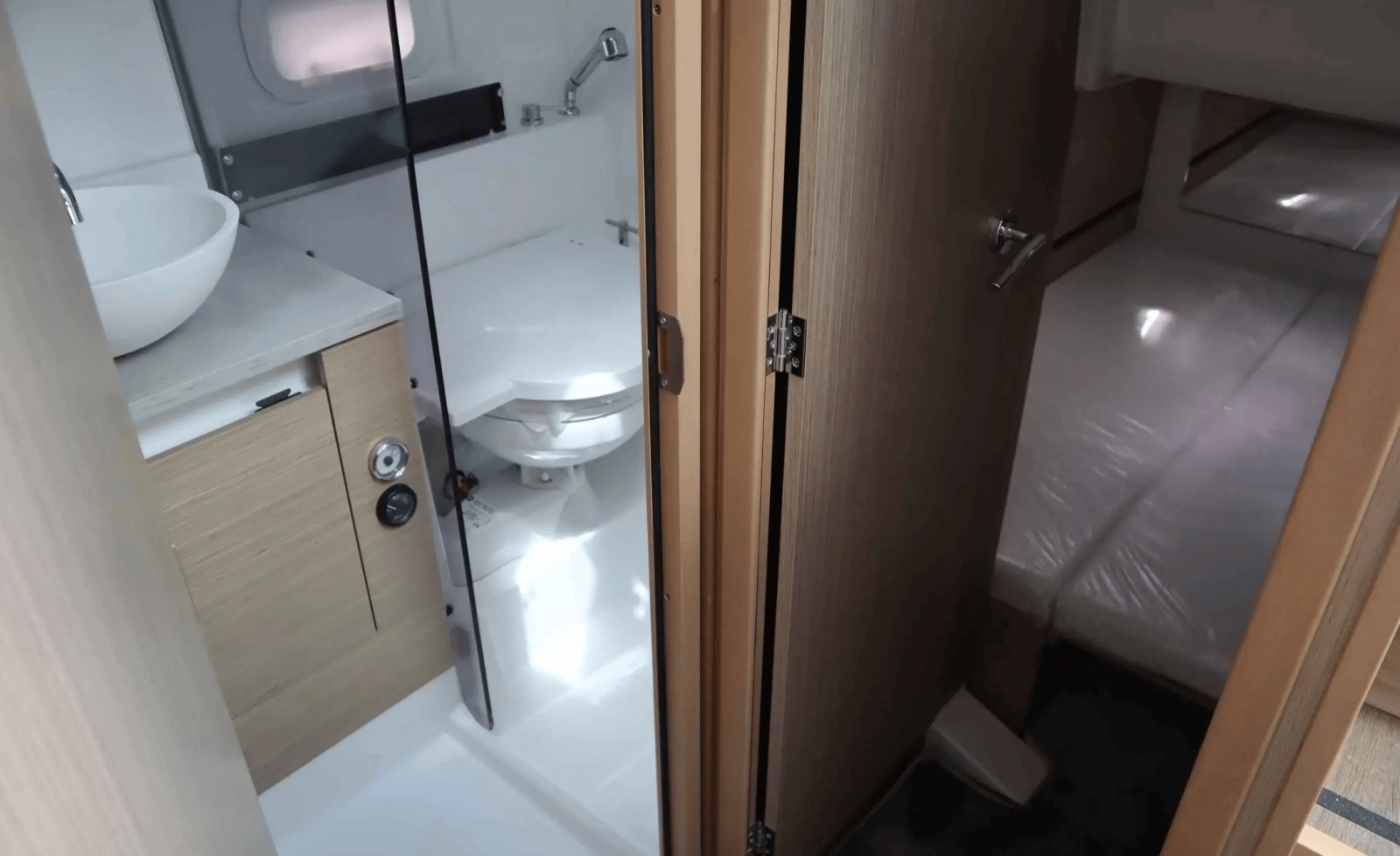 35ft Jeanneau Yacht For Sale