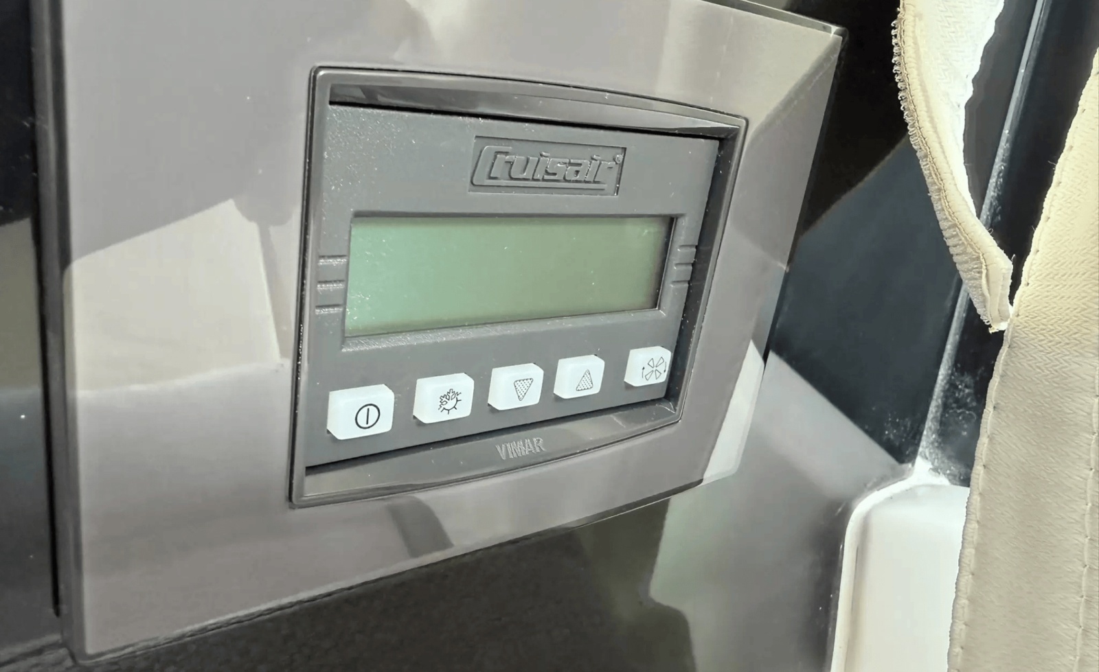 26ft Jeanneau Yacht For Sale