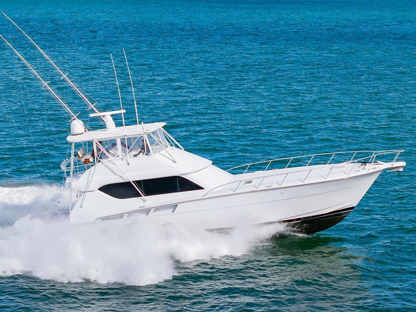 Wave Bender 60ft Hatteras Yacht For Sale