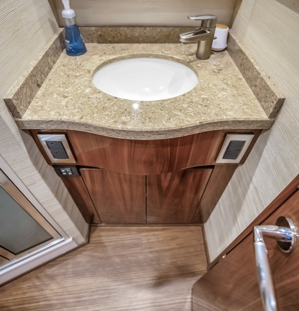 2021 Viking 48 Convertible- MISS TAMMY- Forward Stateroom Head