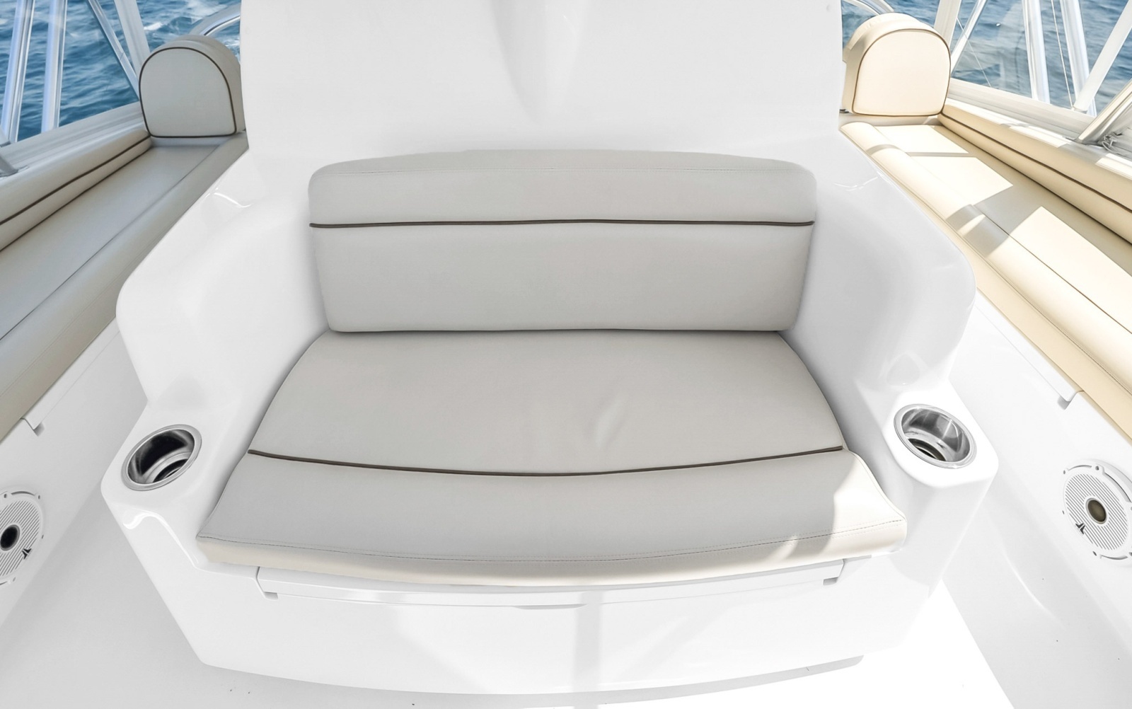2021 Viking 48 Convertible- MISS TAMMY- Flybridge Seating
