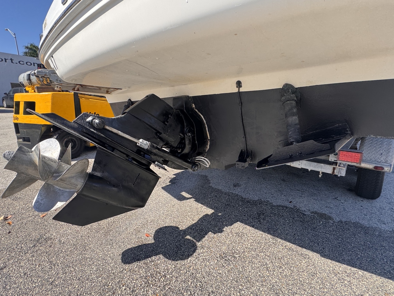 26ft Sea Ray Yacht For Sale