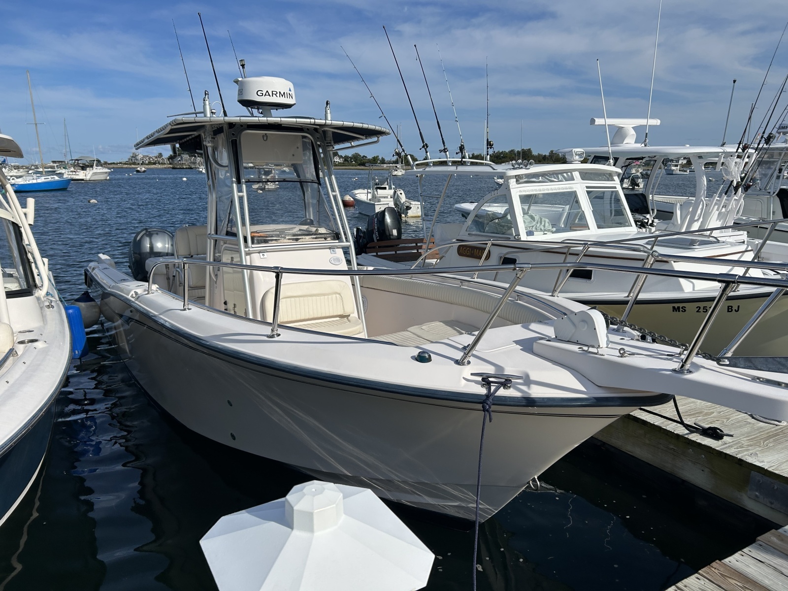 27ft Grady White Yacht For Sale