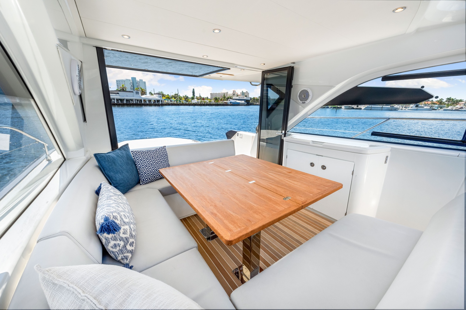 45' 2024 Beneteau Gran Turismo 45