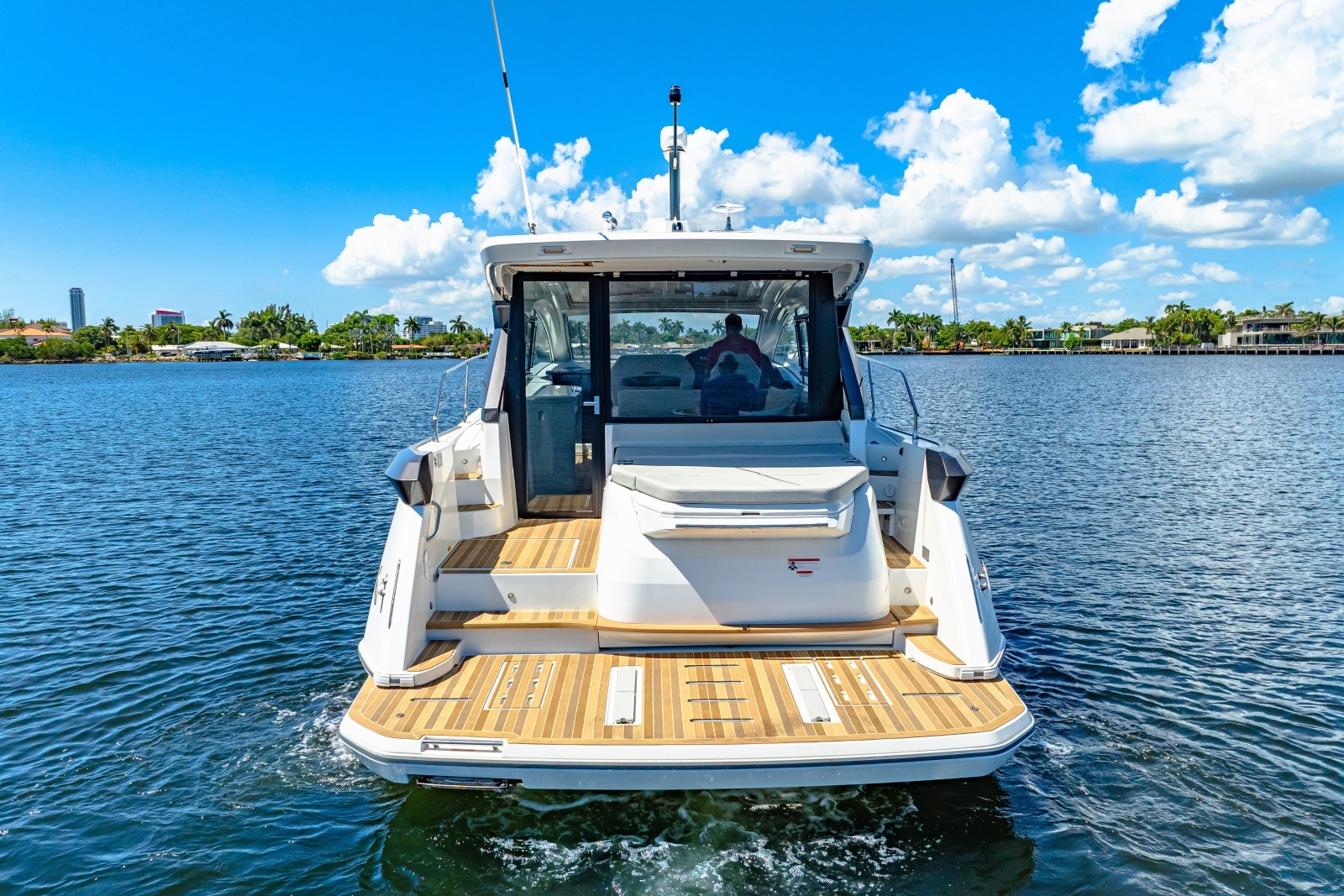 45ft Beneteau Yacht For Sale