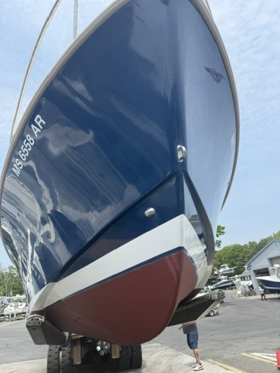 24' 2005 Holby Pilot 24