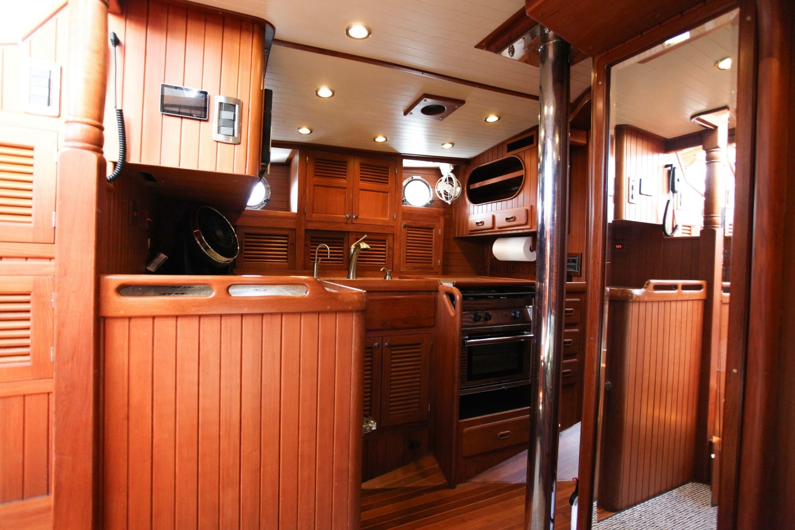 ldquo Gypsea Dancer rdquo  43ft Hampton Yacht For Sale