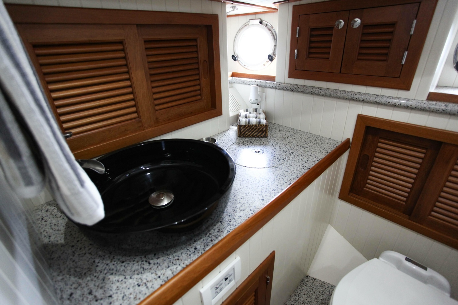 ldquo Gypsea Dancer rdquo  43ft Hampton Yacht For Sale