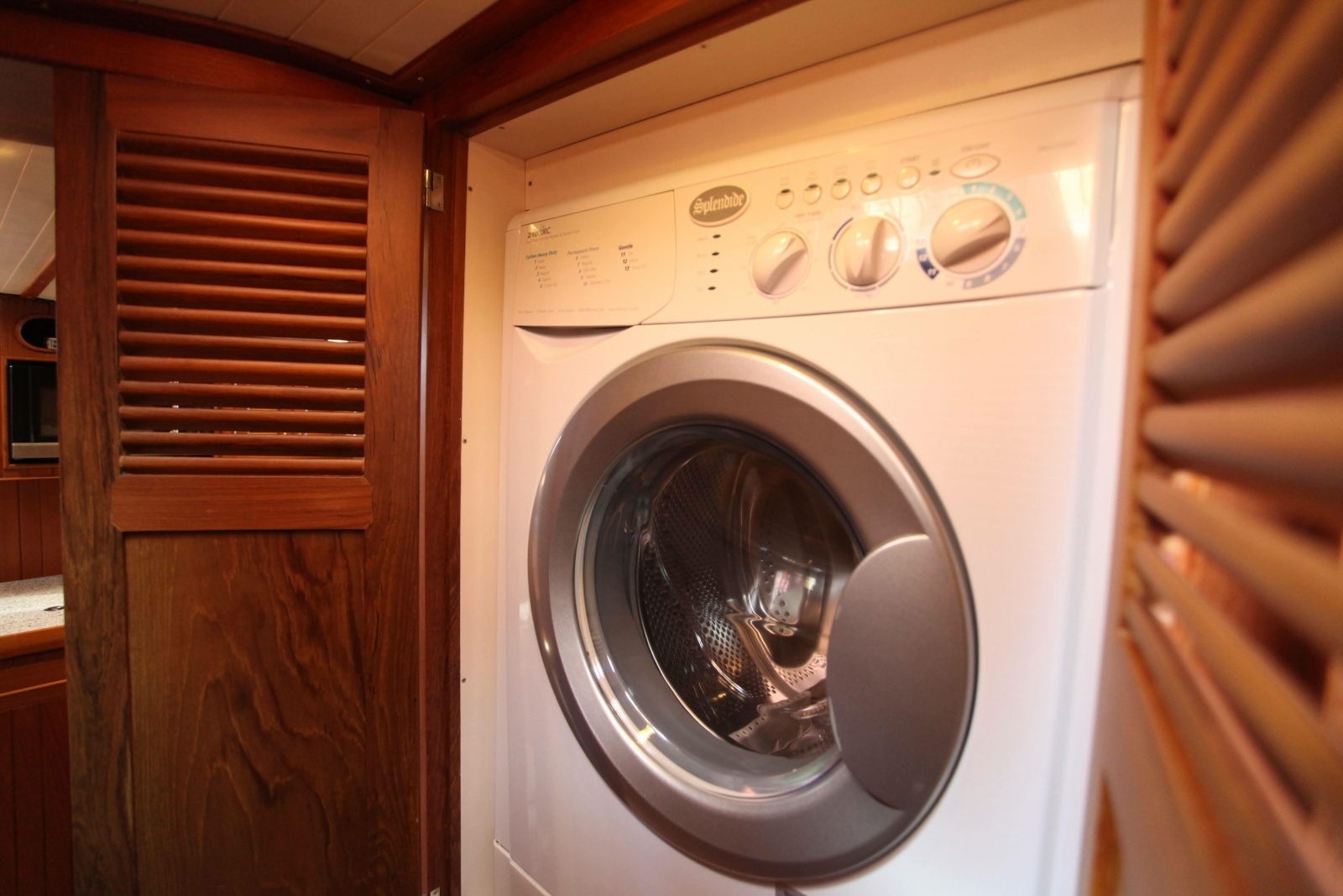 ldquo Gypsea Dancer rdquo  43ft Hampton Yacht For Sale