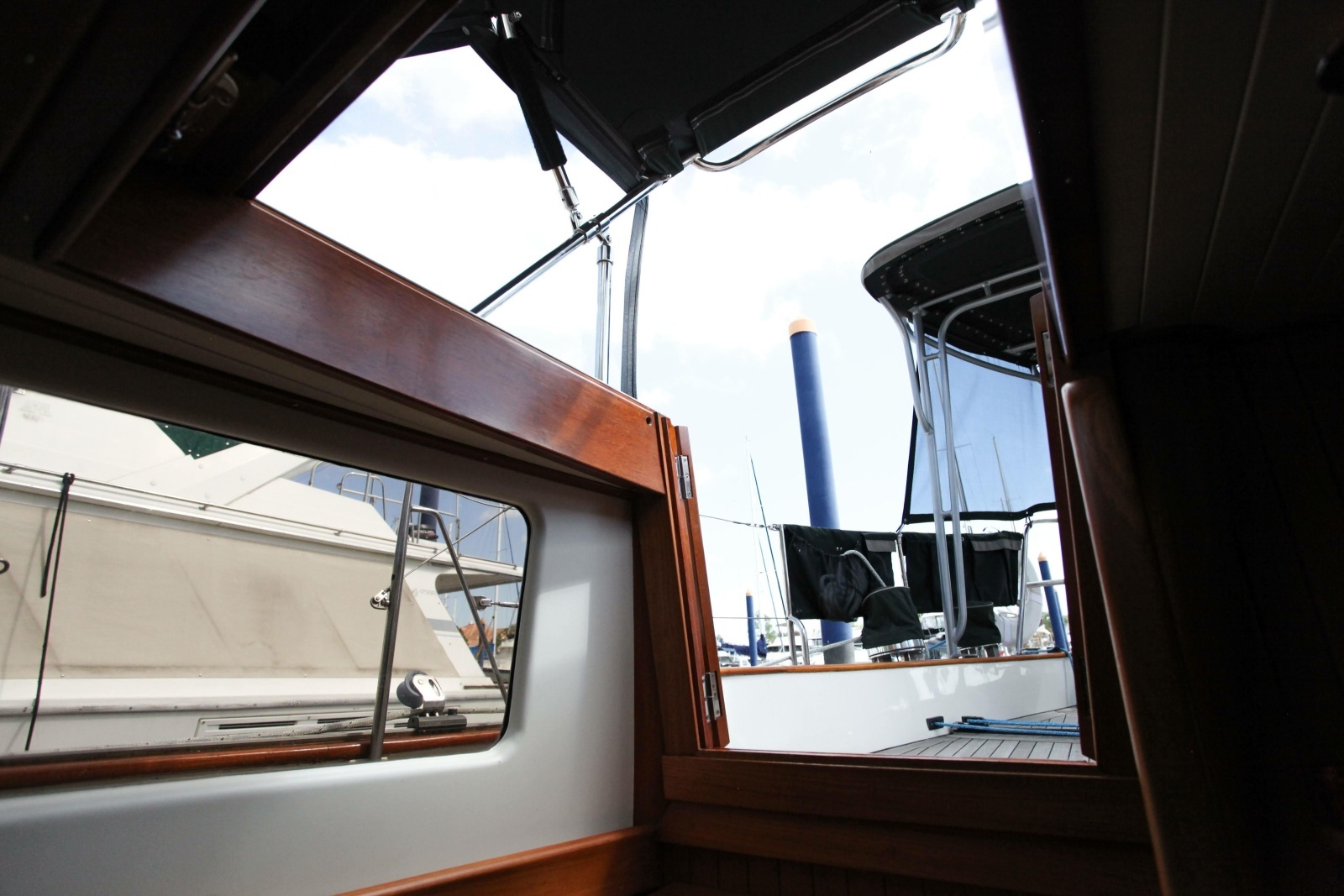 ldquo Gypsea Dancer rdquo  43ft Hampton Yacht For Sale