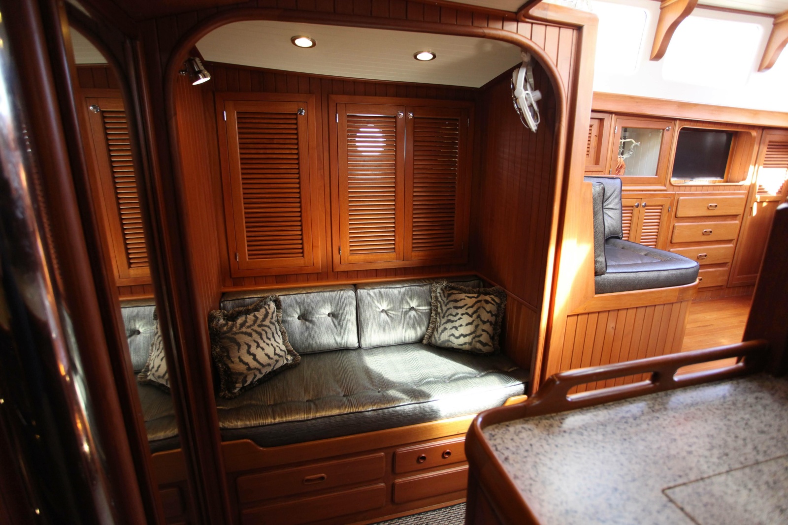 1997 Hampton 43