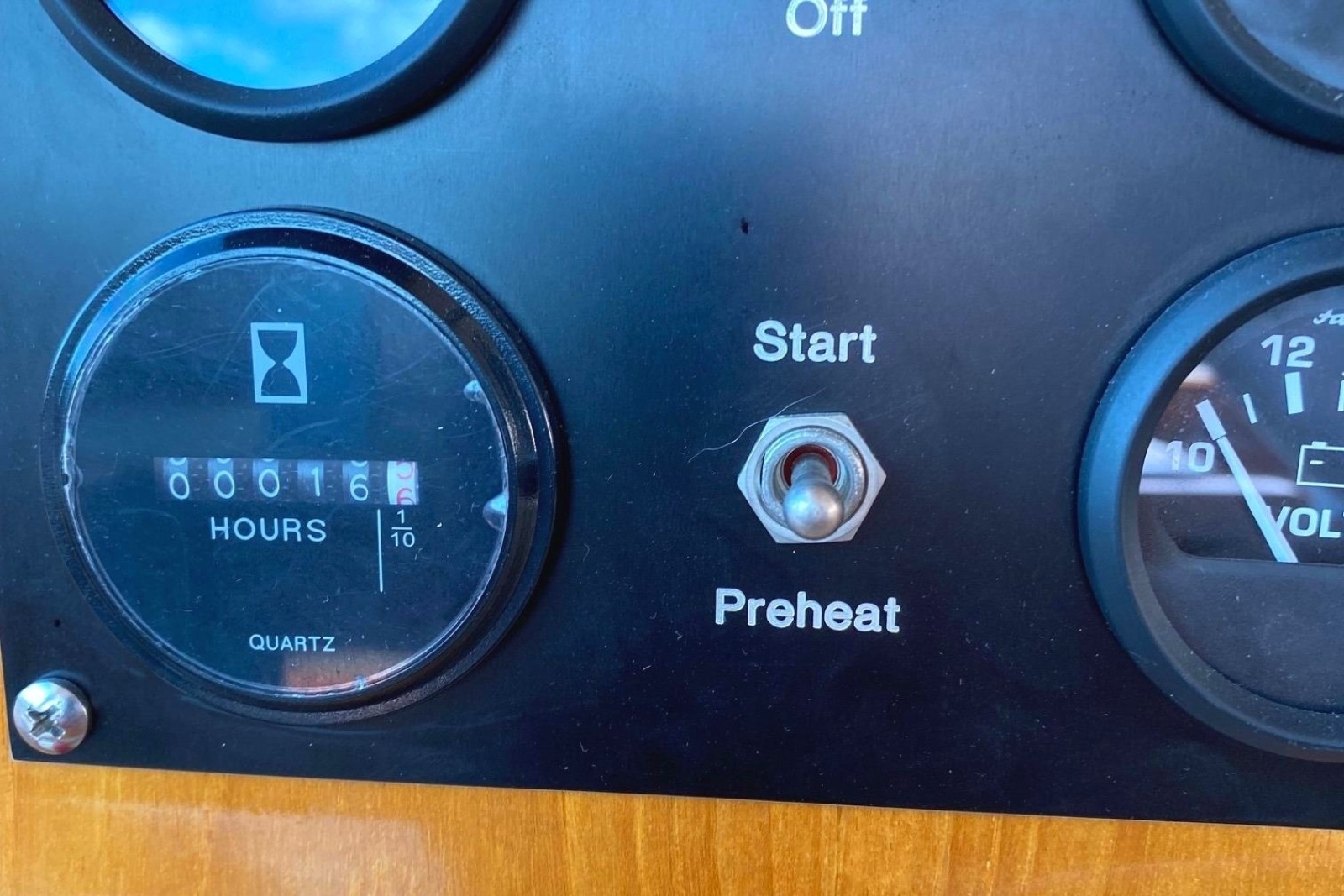 Contessa 49ft Grand Banks Yacht For Sale