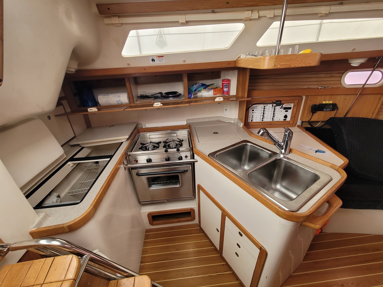Escape II 33ft Catalina Yacht For Sale