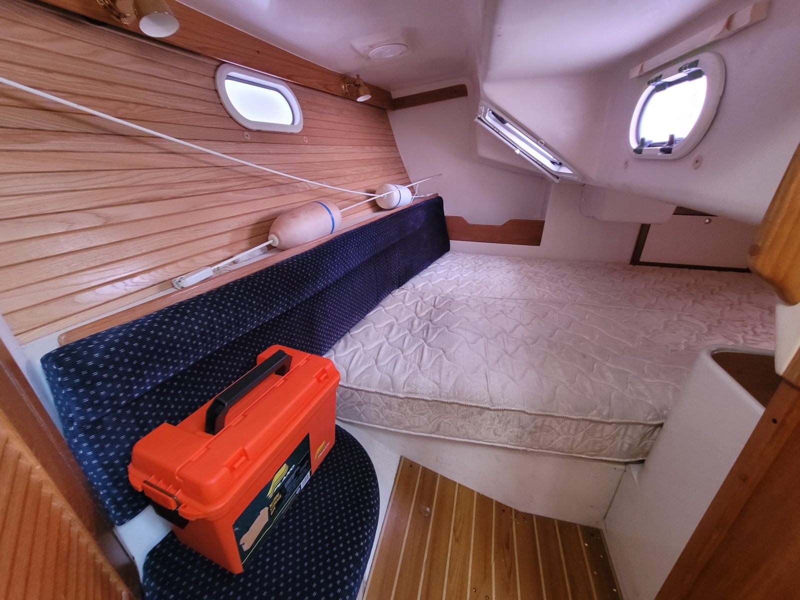 Escape II 33ft Catalina Yacht For Sale