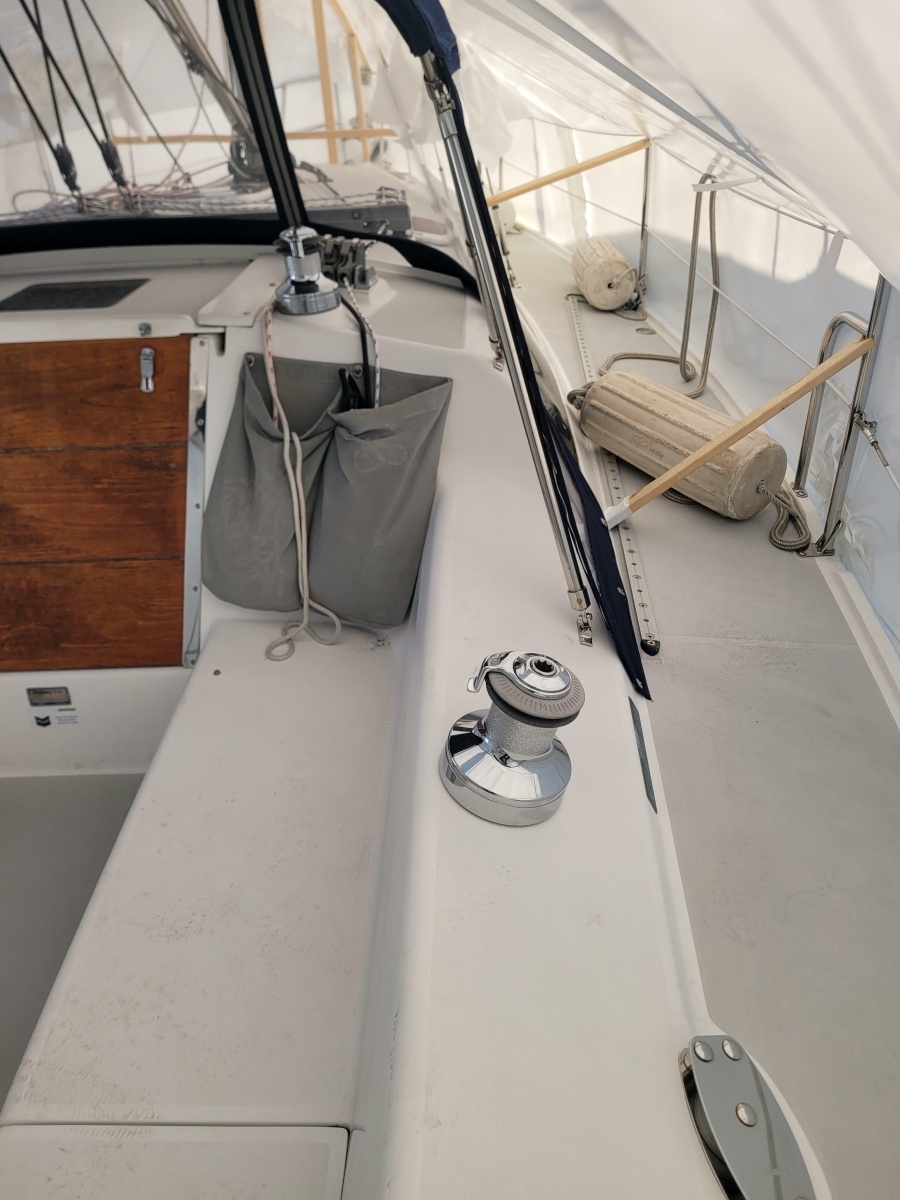 Escape II 33ft Catalina Yacht For Sale
