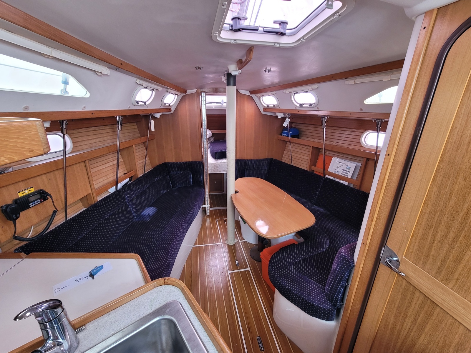 Escape II 33ft Catalina Yacht For Sale