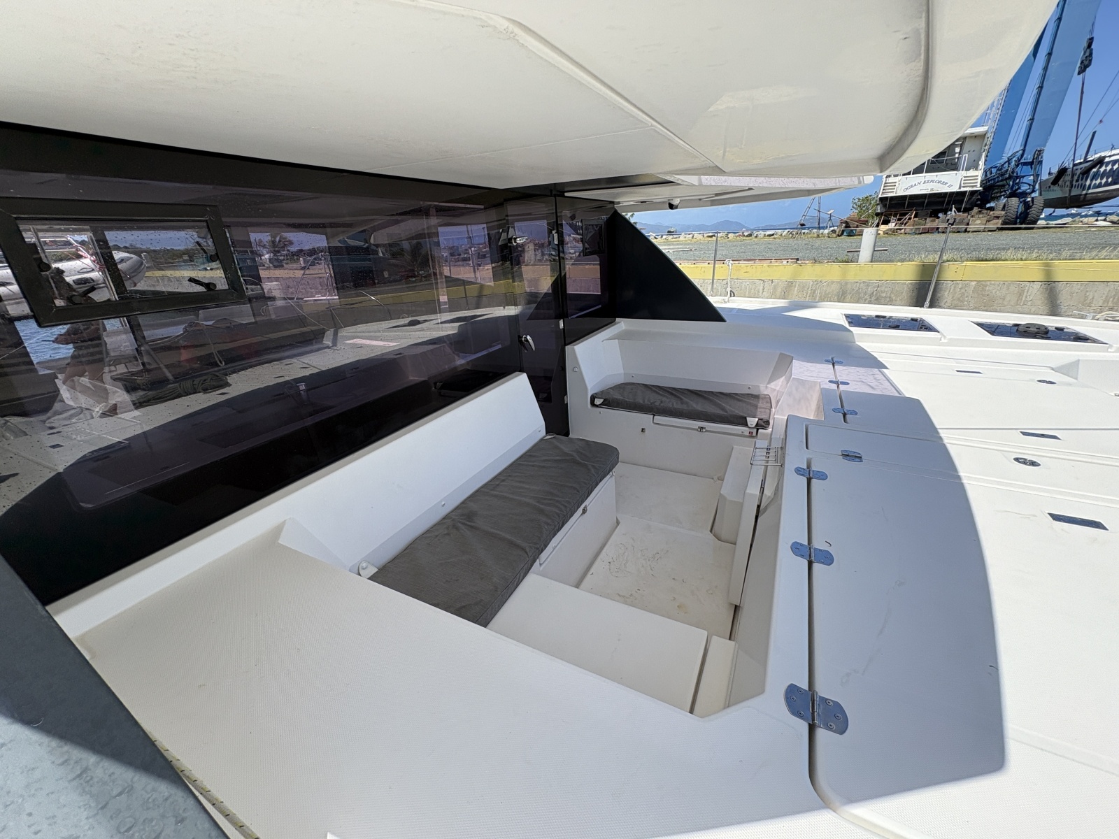 Soul Rebel 45ft Robertson  amp  Caine Yacht For Sale