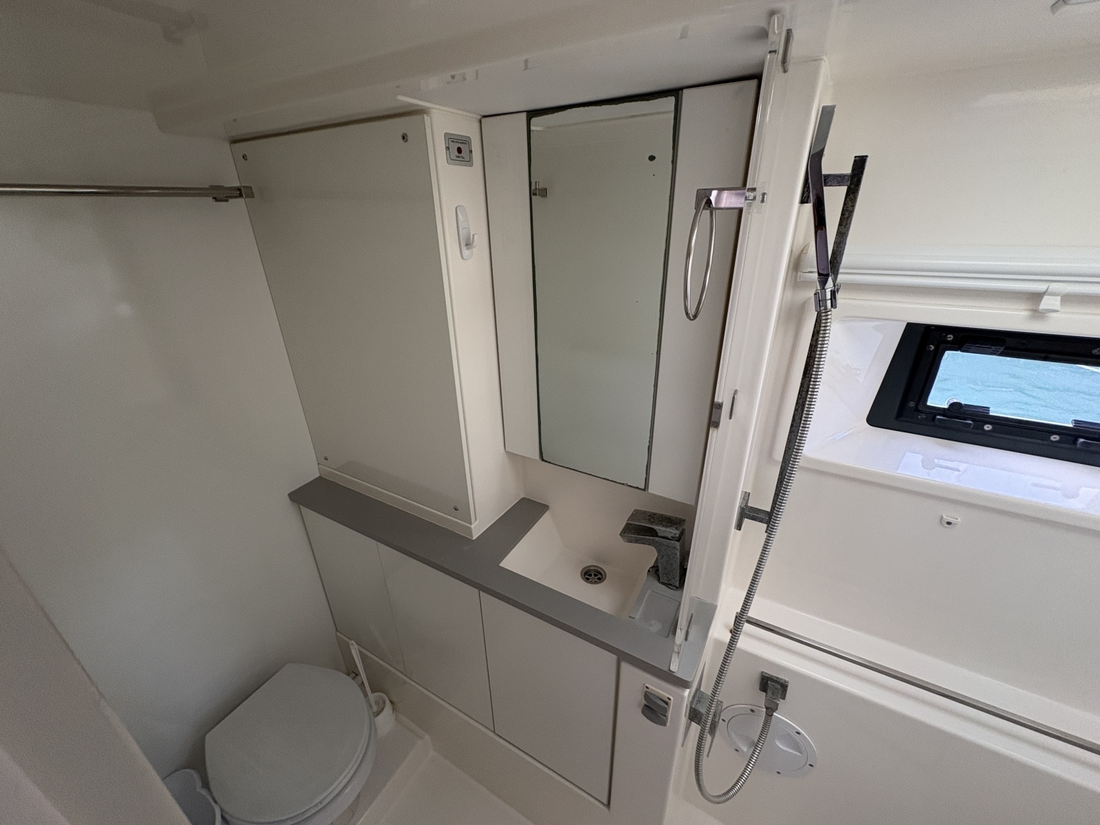 Soul Rebel 45ft Robertson  amp  Caine Yacht For Sale