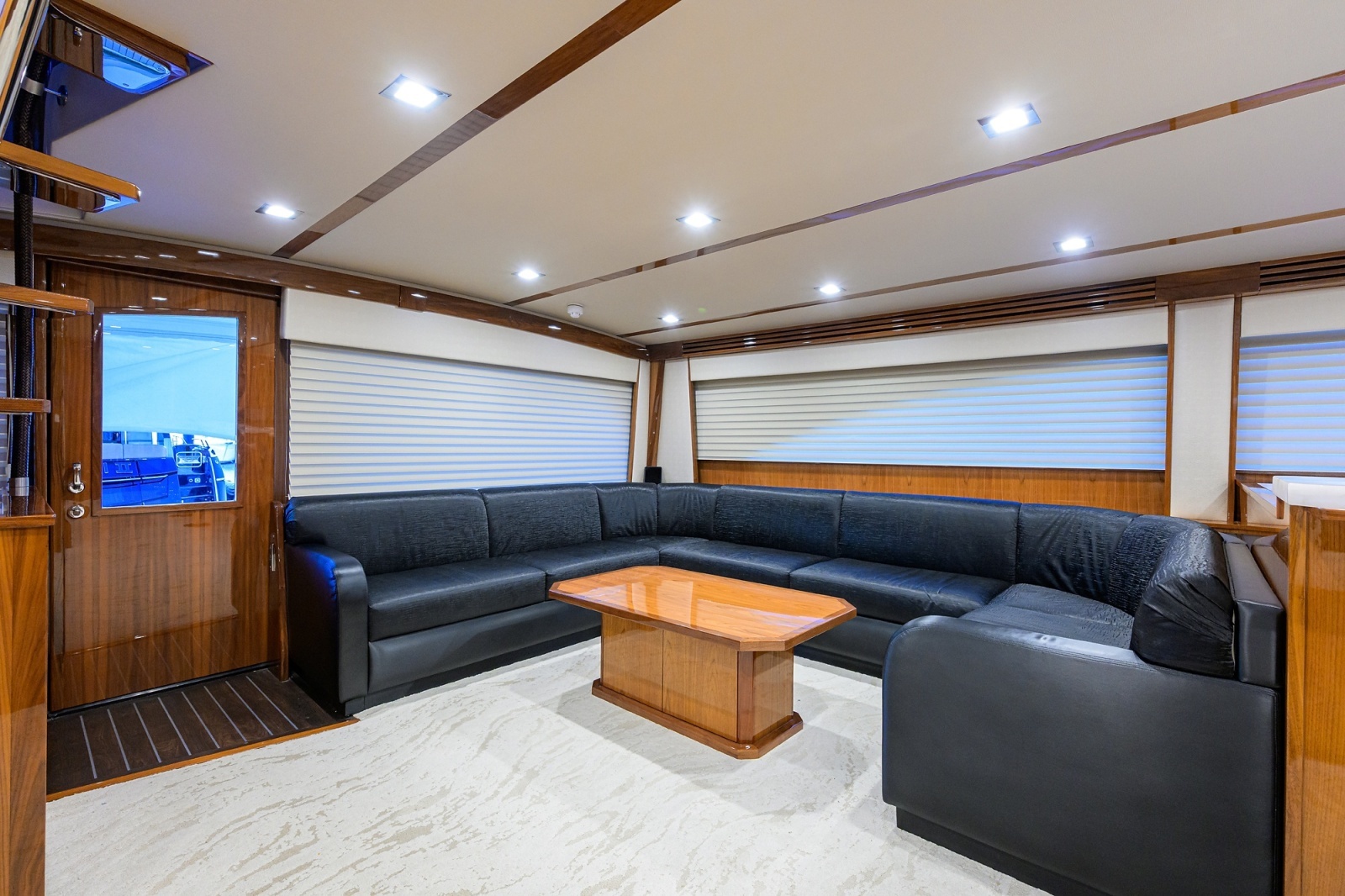 Viking 80 MERCEDES - Salon