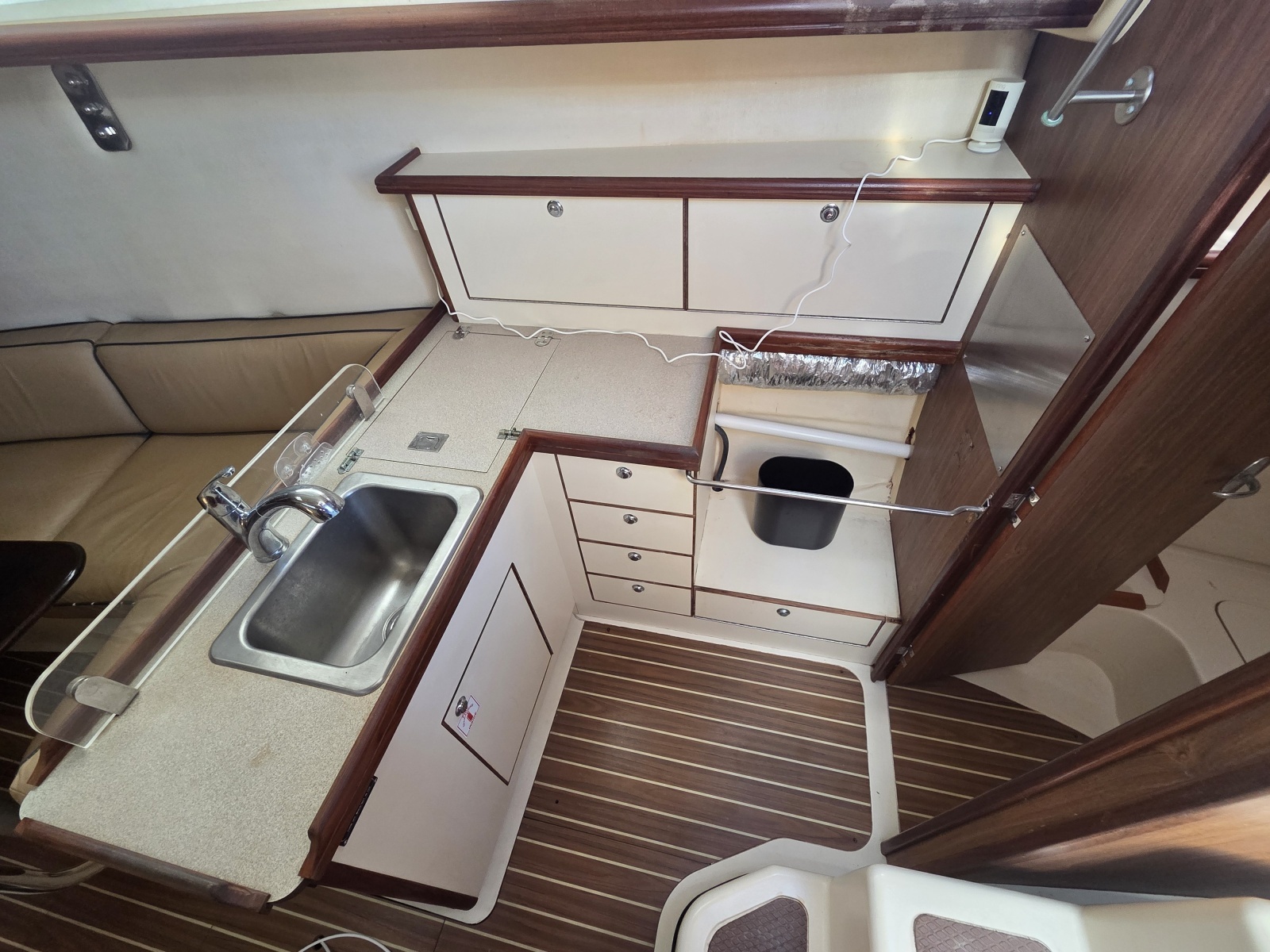 Kailani 31ft Hunter Yacht For Sale