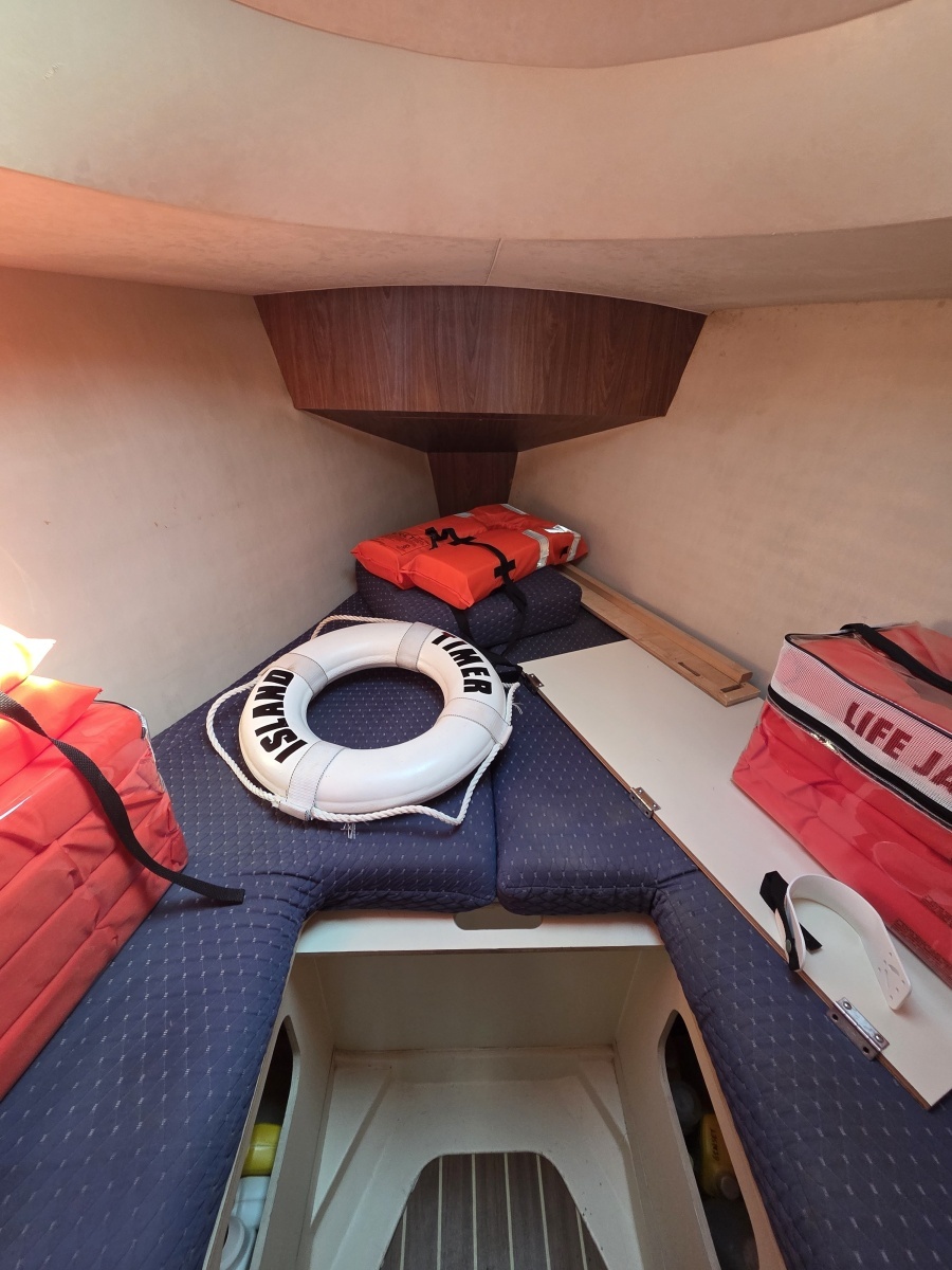 Kailani 31ft Hunter Yacht For Sale