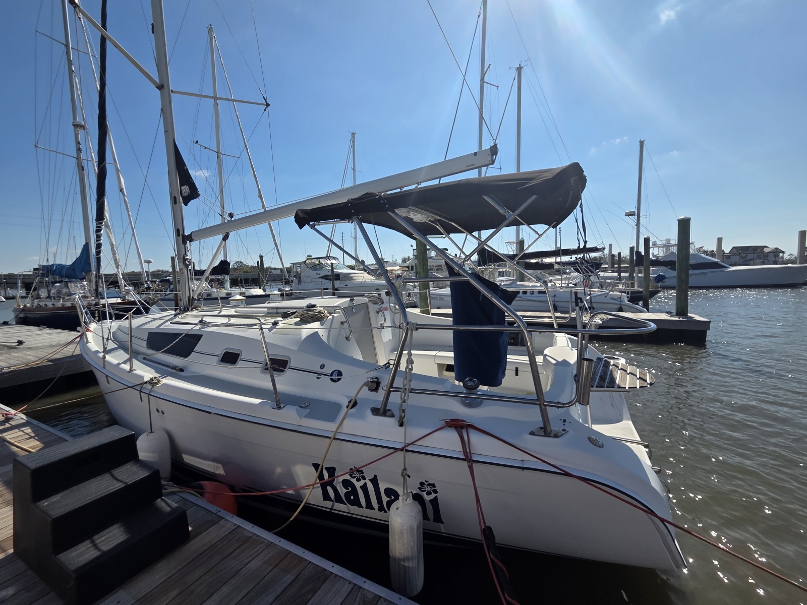 Kailani 31ft Hunter Yacht For Sale