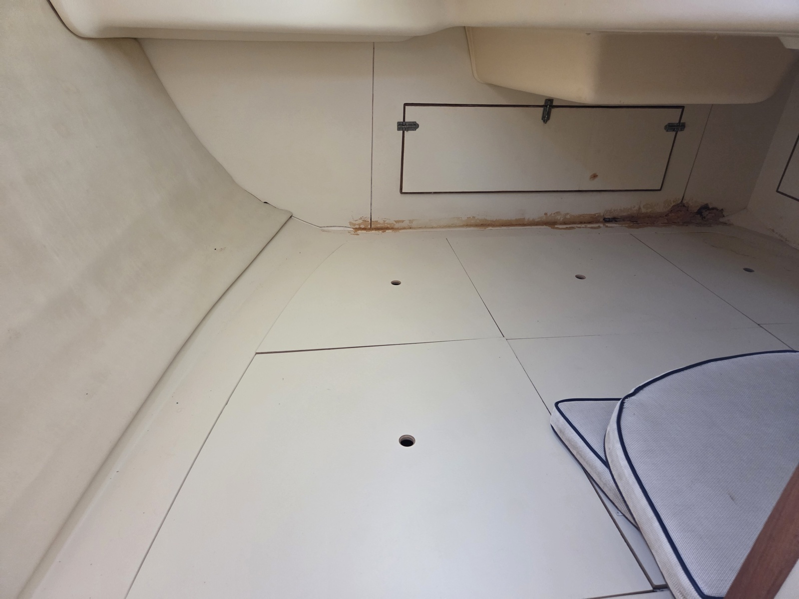 Kailani 31ft Hunter Yacht For Sale