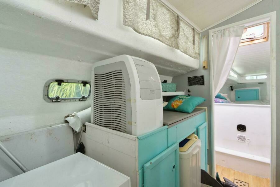 SOULSHINE 36ft Dean Yacht For Sale