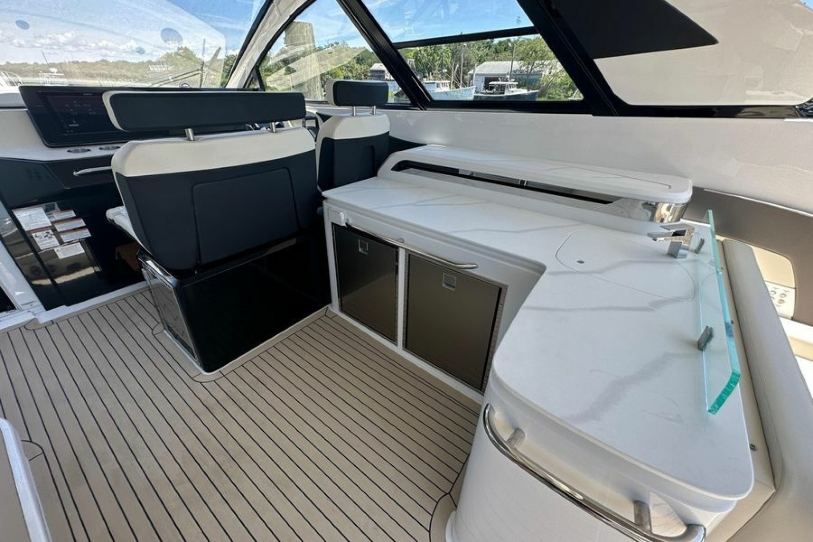 Be Happy 50ft Cruisers Yachts Yacht For Sale