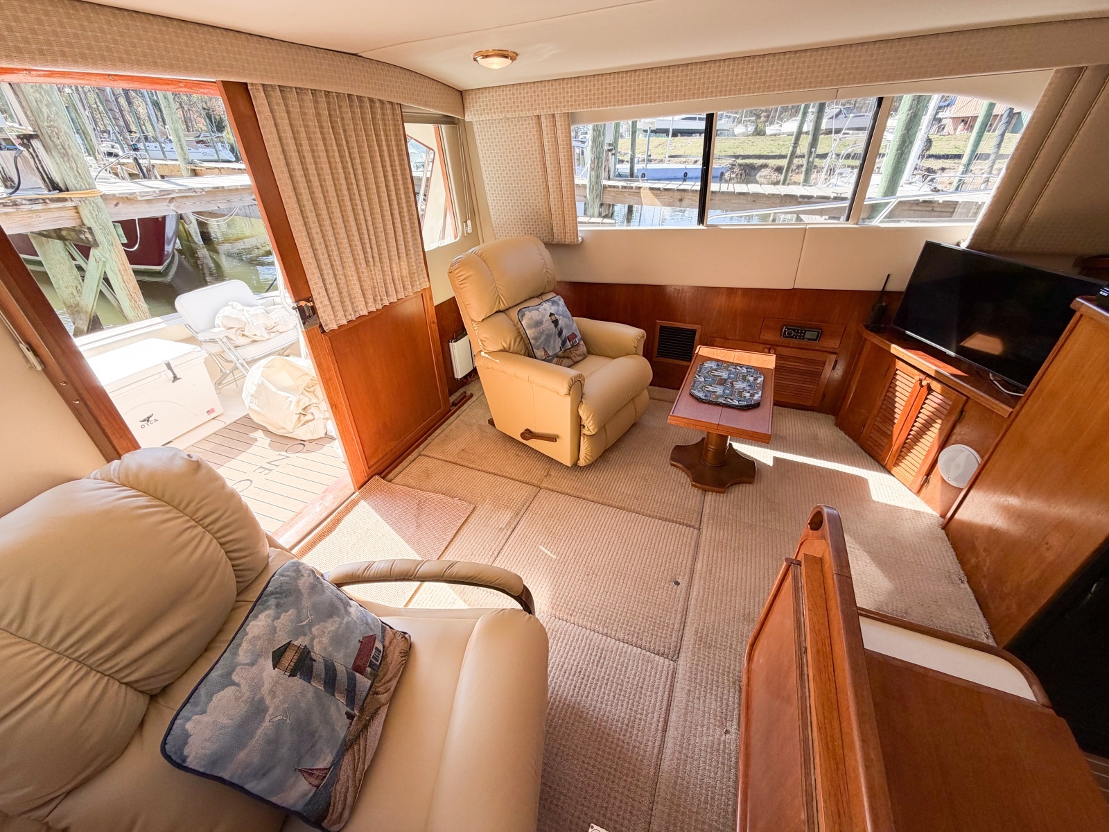 GONE GIRL 36ft Pacemaker Yacht For Sale