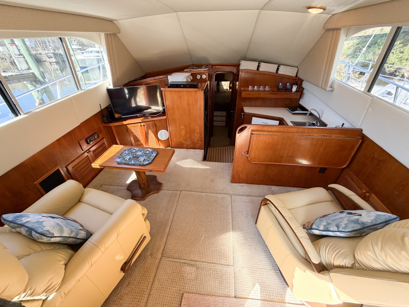 36' 1988 Pacemaker 36 Convertible