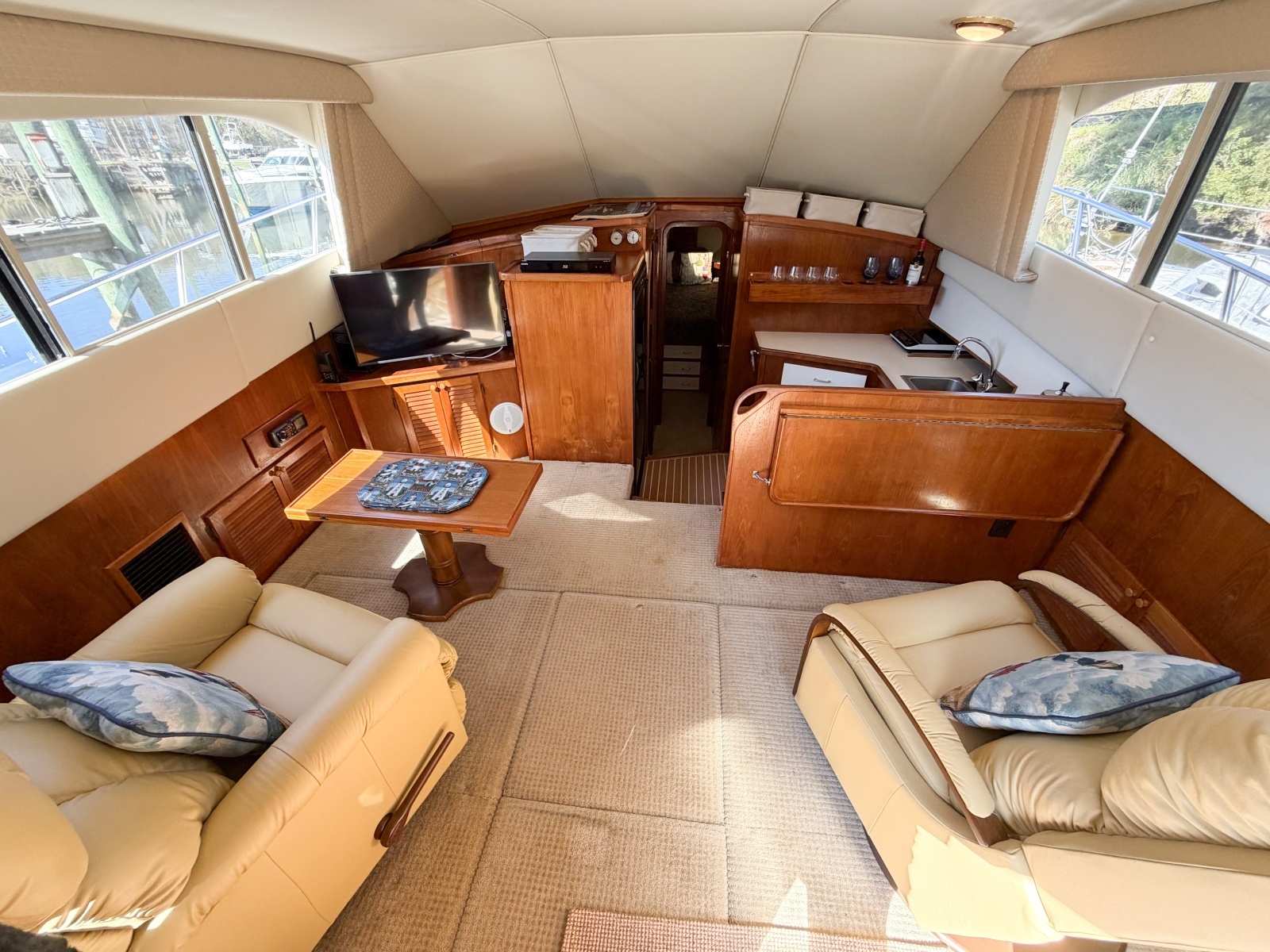 GONE GIRL 36ft Pacemaker Yacht For Sale