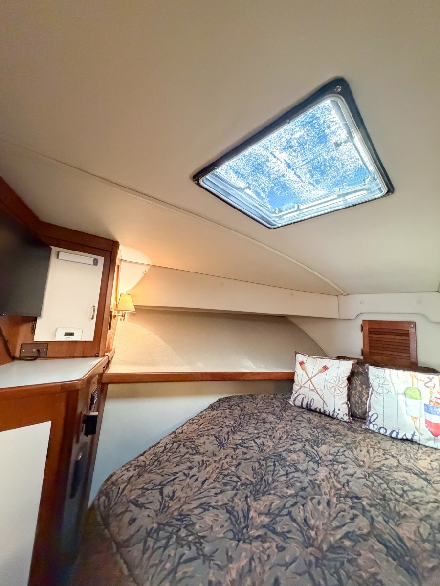 GONE GIRL 36ft Pacemaker Yacht For Sale