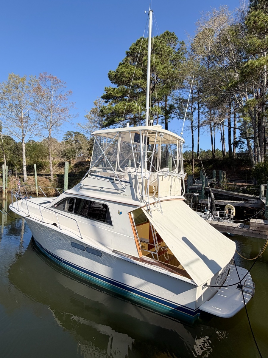 GONE GIRL 36ft Pacemaker Yacht For Sale