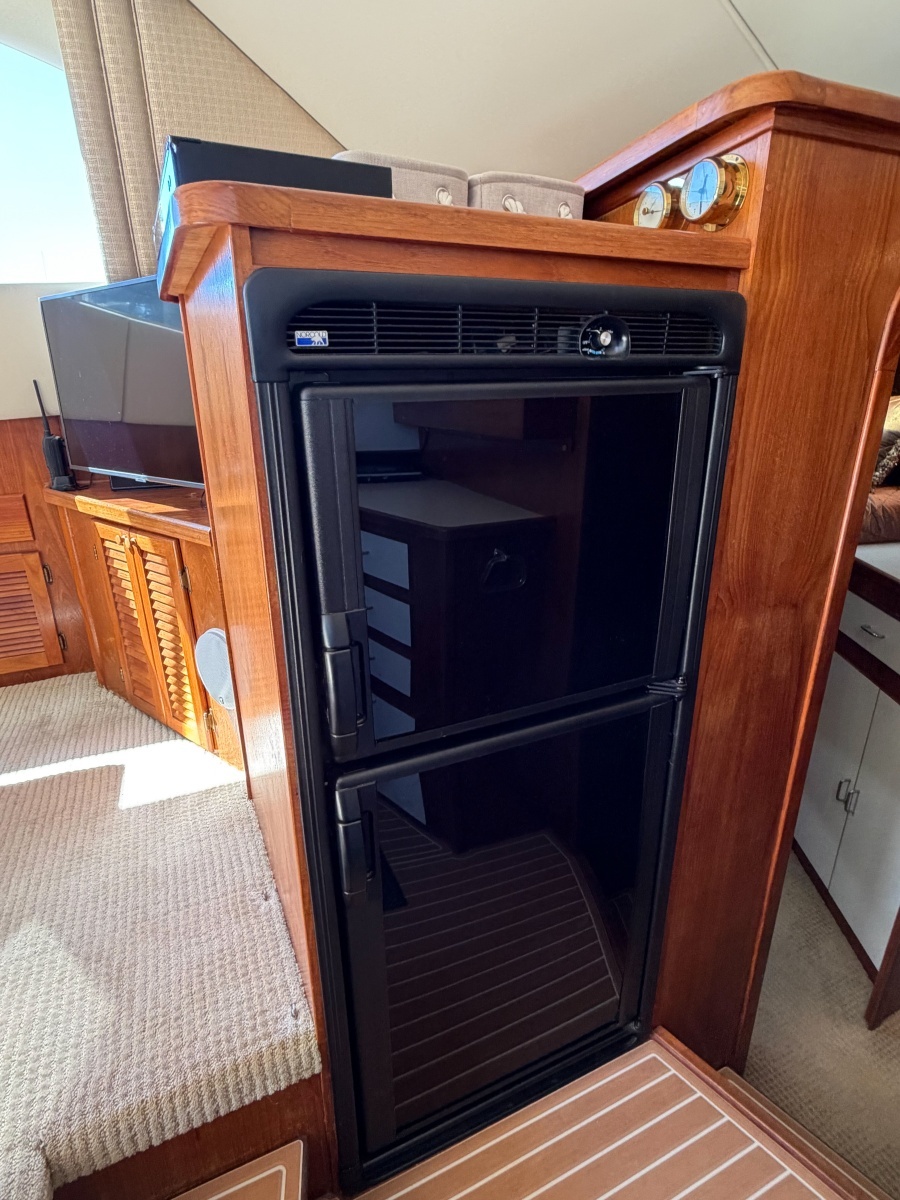 GONE GIRL 36ft Pacemaker Yacht For Sale