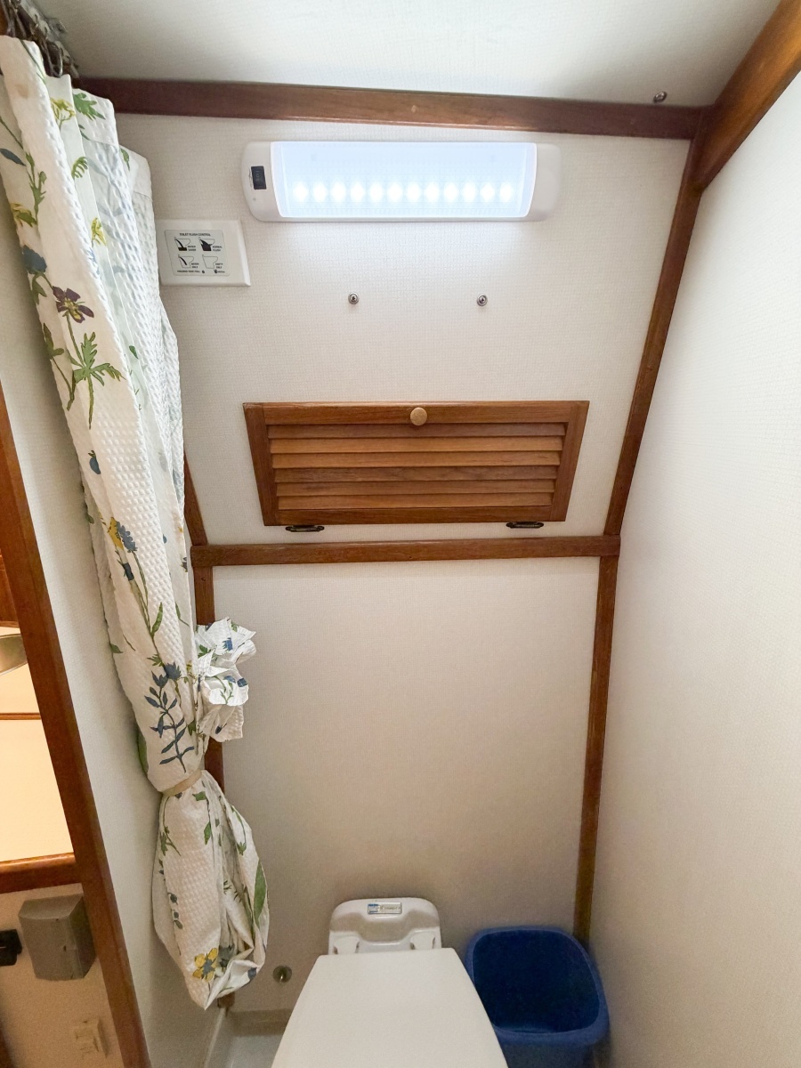 GONE GIRL 36ft Pacemaker Yacht For Sale