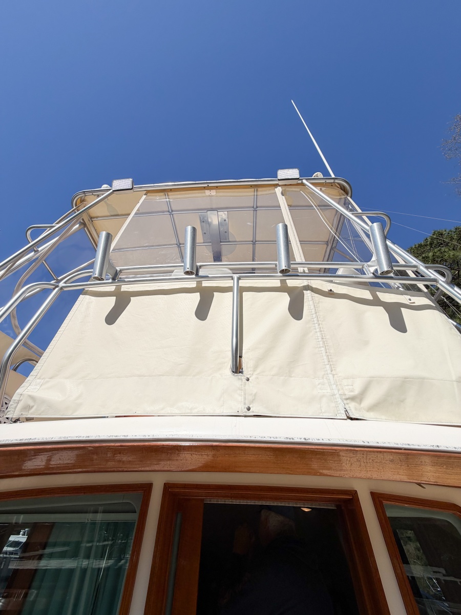 36' 1988 Pacemaker 36 Convertible