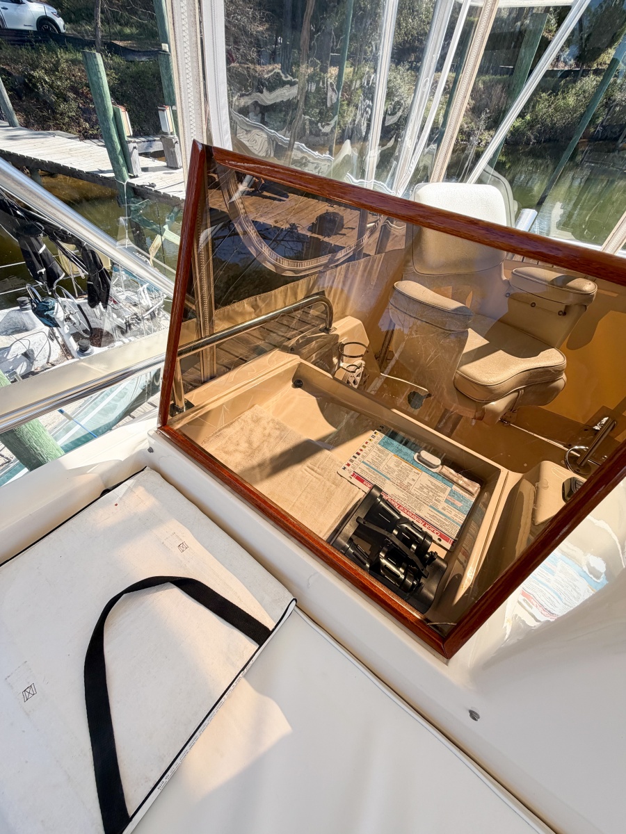 36' 1988 Pacemaker 36 Convertible