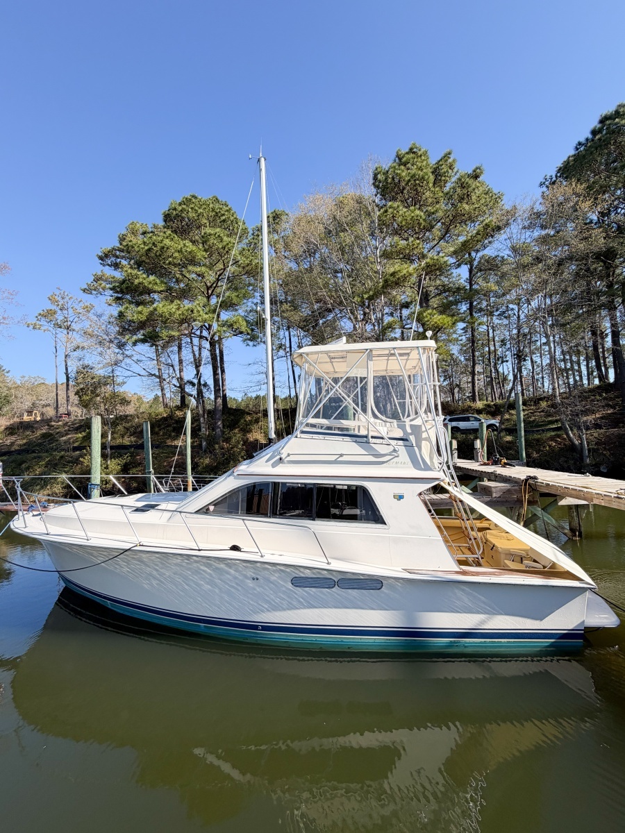 GONE GIRL 36ft Pacemaker Yacht For Sale