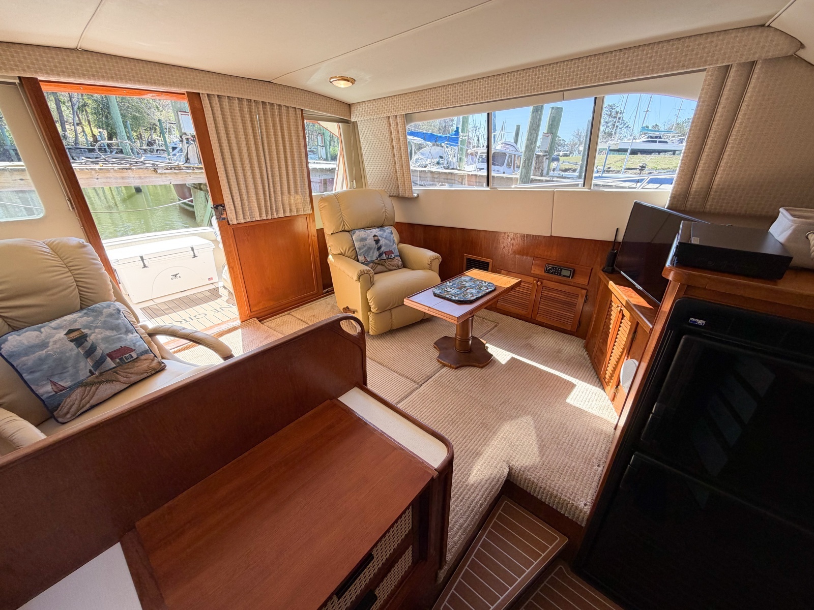 GONE GIRL 36ft Pacemaker Yacht For Sale