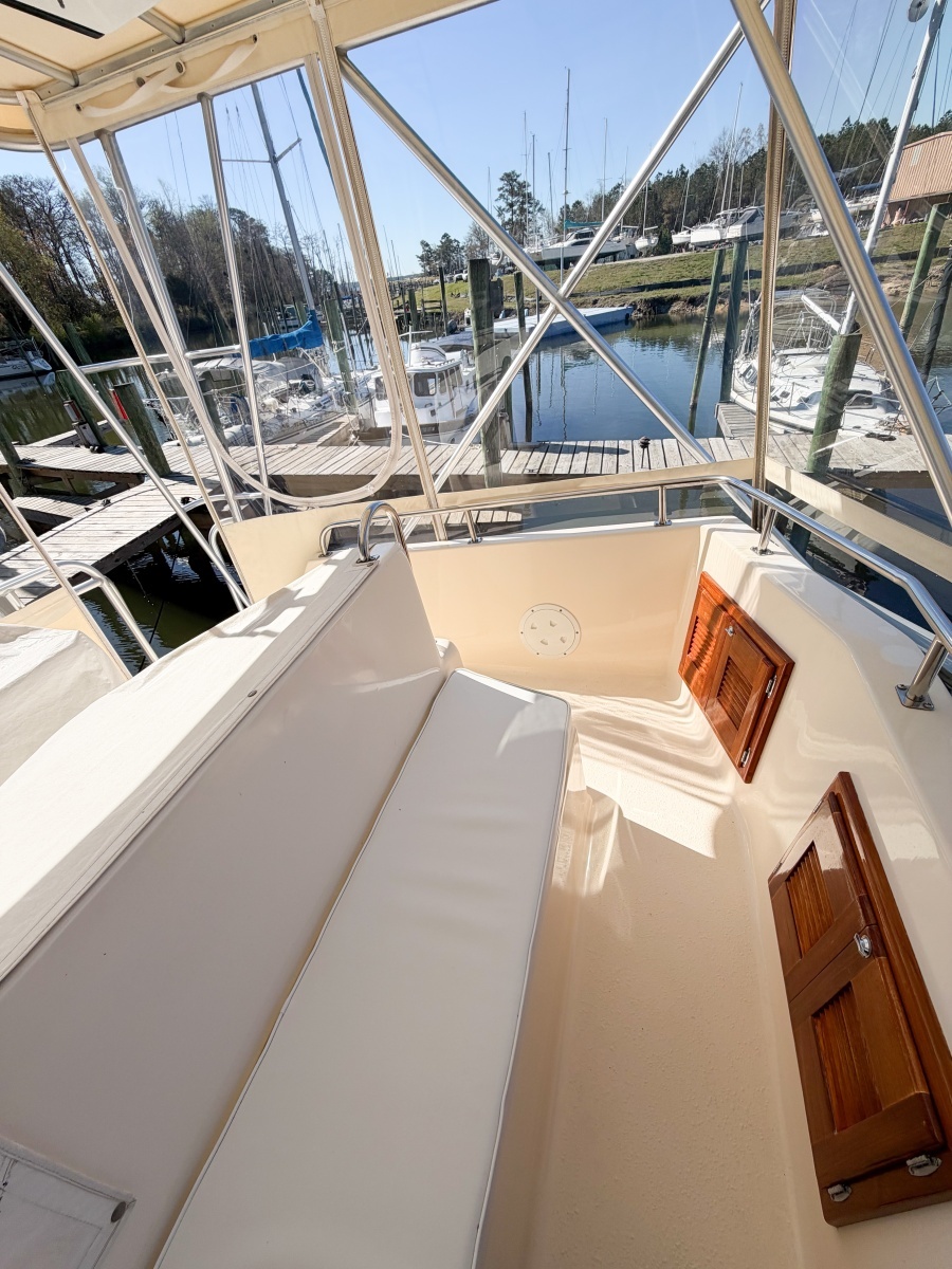 GONE GIRL 36ft Pacemaker Yacht For Sale