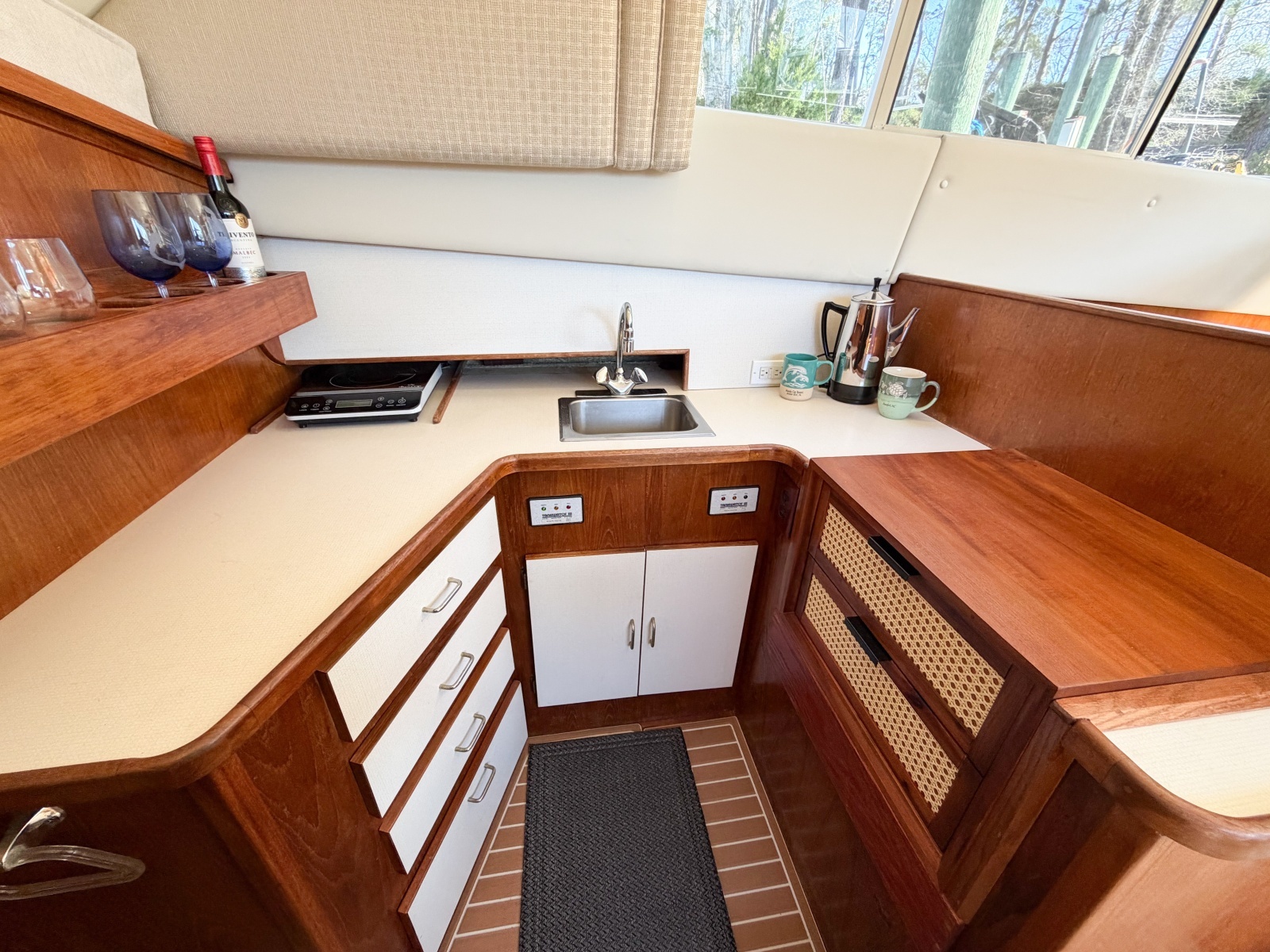 GONE GIRL 36ft Pacemaker Yacht For Sale
