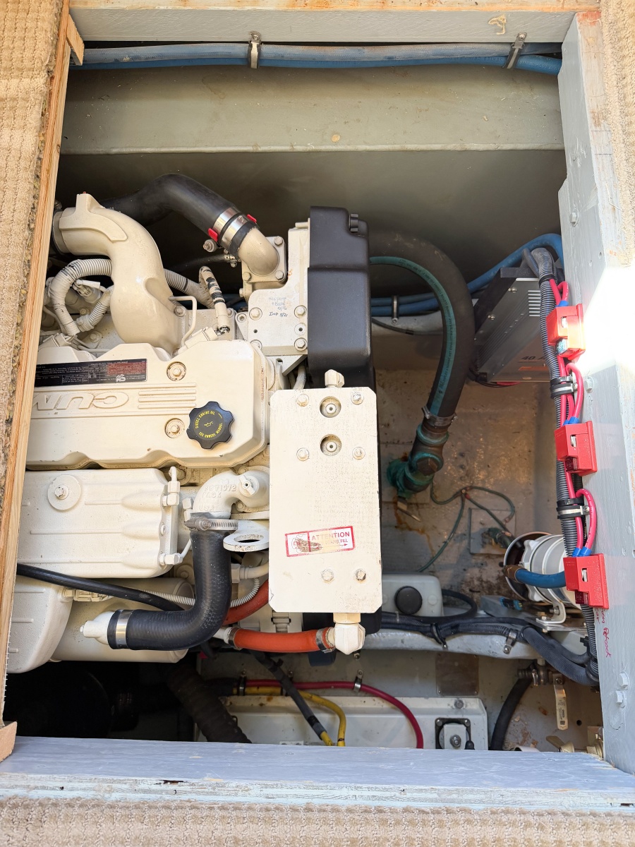 36' 1988 Pacemaker 36 Convertible