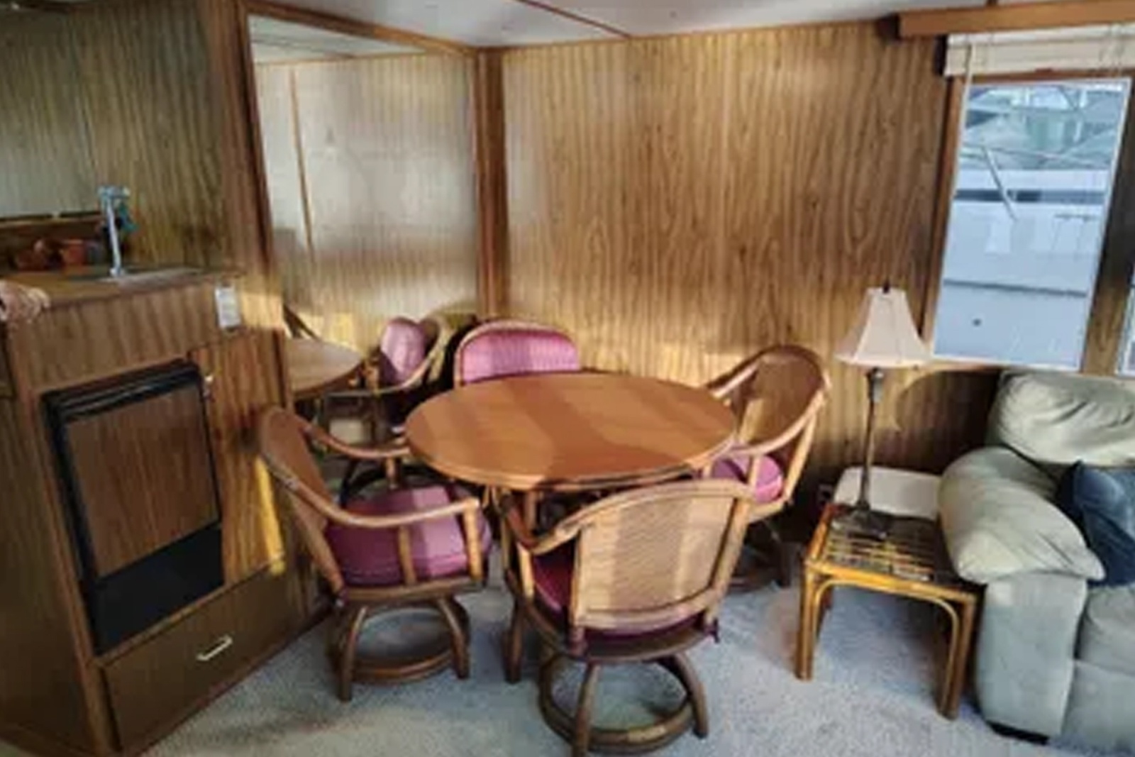 50' 1981 Lazy Days 50