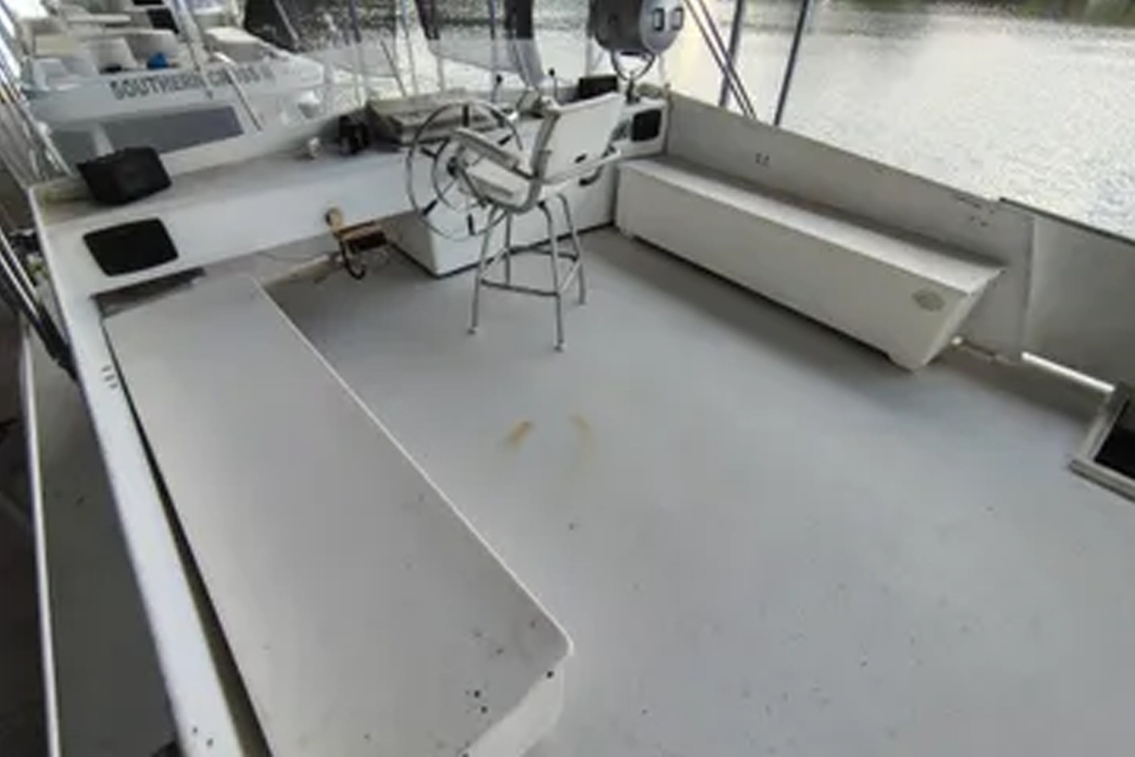 50' 1981 Lazy Days 50