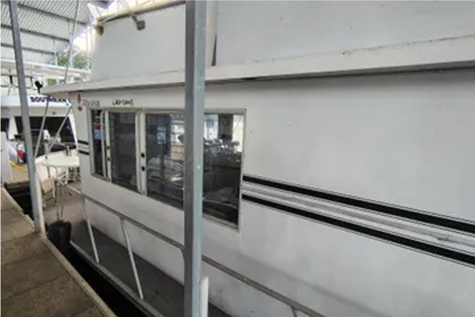 50' 1981 Lazy Days 50