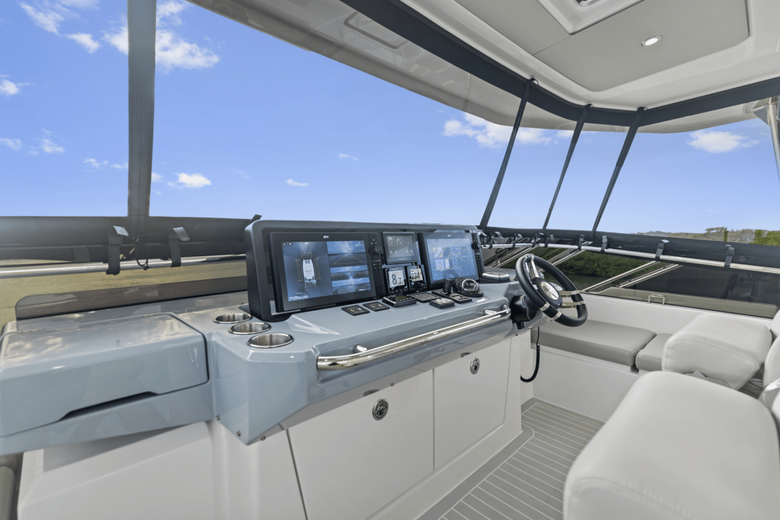 50ft Aquila Yacht For Sale